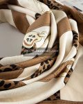 روسری نخی ژاکارد کارلا - مدل 8032 مناسب چهارفصل
