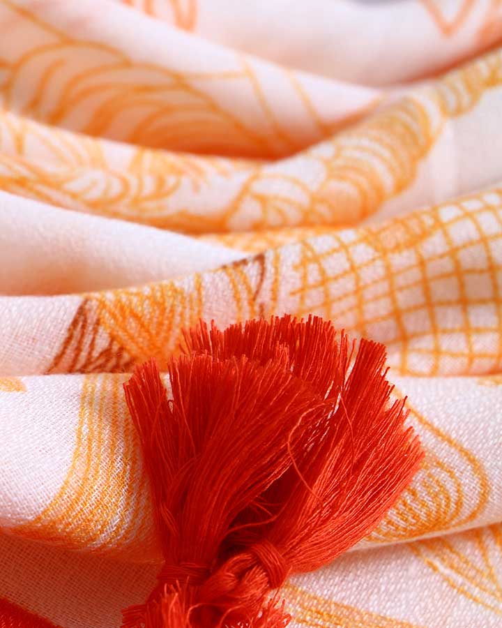 روسری نخی چهارفصل شانتی - مدل 7393 نمای نزدیک